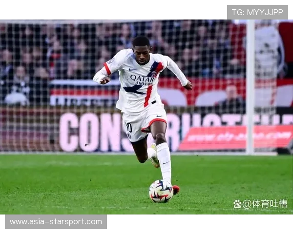 登贝莱的重生之路：挑战与坚持铸就金球巨星，登贝莱什么时候复出