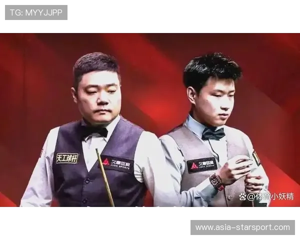丁俊晖与赵心童训练同框，中国斯诺克薪火相传，斯诺克运动员丁俊晖