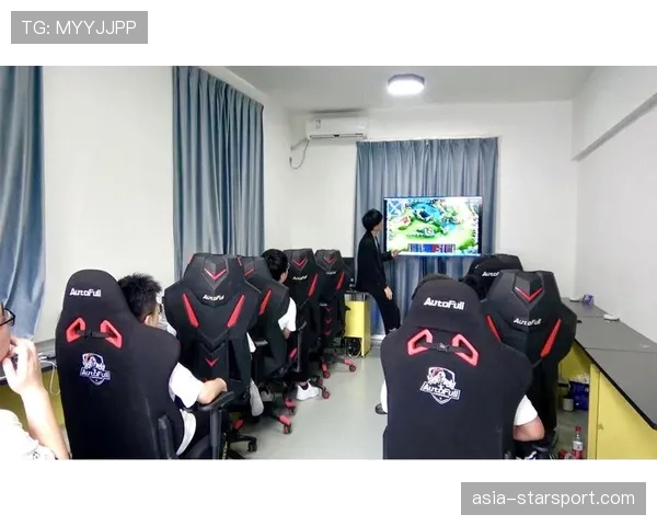 电竞教育与职业未来:青训选手的成长之路(478 )